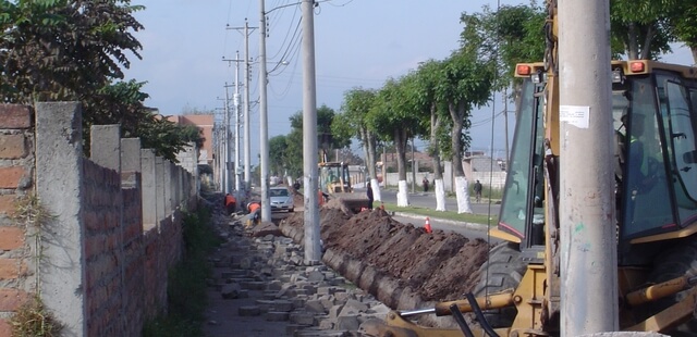 Excavacion canal para ducteria